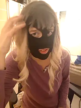 Snapshot of Hexe12346 chatting on 4, 2, 2026 Hexe12346 online show from 4, 2, 2026