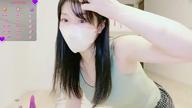 Snapshot of IORio2 chatting on 6, 10, 2025 IORio2 online show from 6, 10, 2025