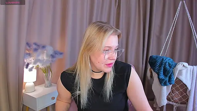Colleen Blake online show from 6, 5, 2026