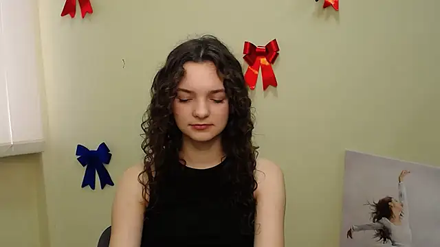  SusieSu  online show from 30, 1, 2025