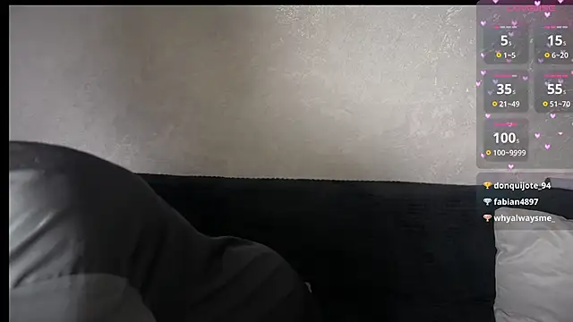 Snapshot of SusieEvans chatting on 9, 11, 2025 SusieEvans online show from 9, 11, 2025