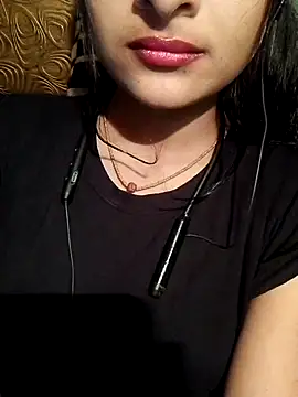 Snapshot of Cute-Nilam chatting on 20, 1, 2025 Cute-Nilam online show from 20, 1, 2025