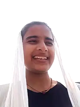 Snapshot of Cute-Nilam chatting on 2, 2, 2025 Cute-Nilam online show from 2, 2, 2025