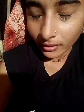 Snapshot of Cute-Nilam chatting on 2, 2, 2025 Cute-Nilam online show from 2, 2, 2025