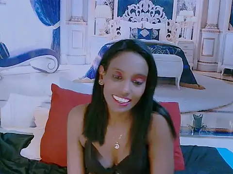 Snapshot of IndianLoveBug chatting on 5, 12, 2024 IndianLoveBug online show from 5, 12, 2024