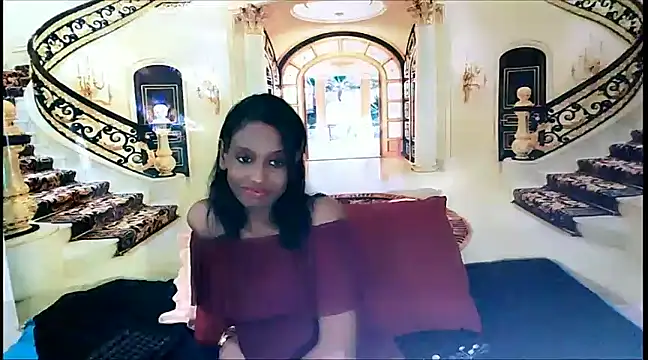 Snapshot of IndianLoveBug chatting on 9, 12, 2024 IndianLoveBug online show from 9, 12, 2024