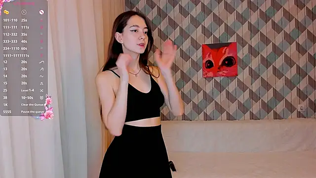 EvaBradley online show from 4, 2, 2025