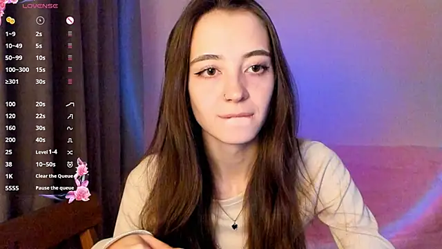 EvaBradley online show from 18, 10, 2025