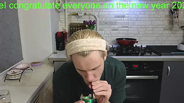 koosssttyaa online show from 1, 1, 2025