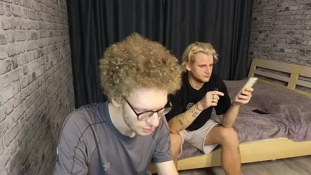 koosssttyaa online show from 3, 1, 2025