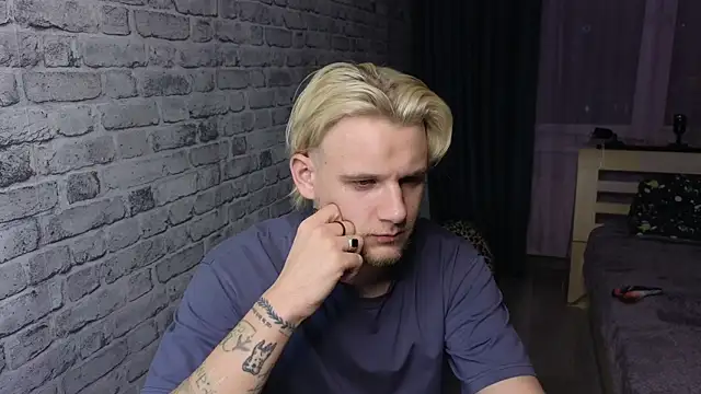 koosssttyaa online show from 10, 1, 2025