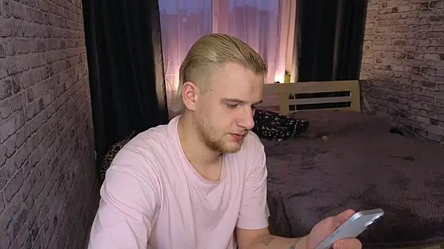 koosssttyaa online show from 15, 1, 2025