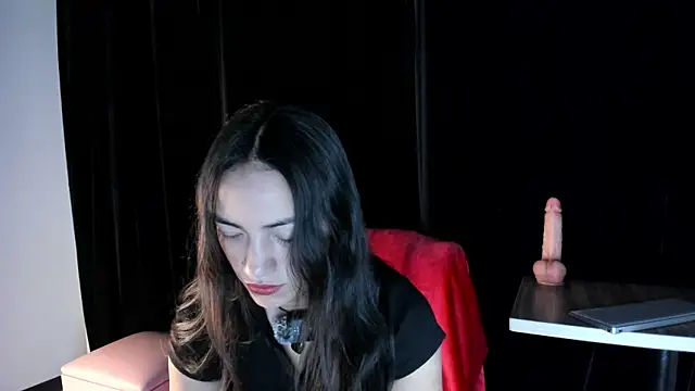 Scarlett  Fox   online show from 18, 12, 2025