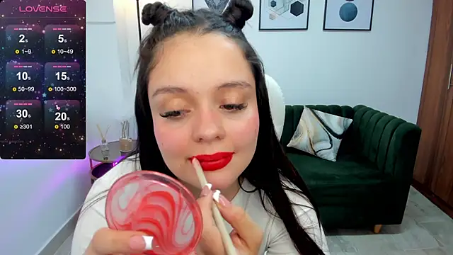Bella-hadiid online show from 25, 1, 2025