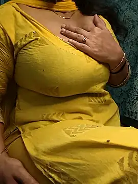 Anamika Kapoor online show from 9, 5, 2026