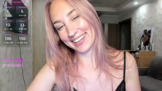 lady Nati online show from 14, 12, 2025