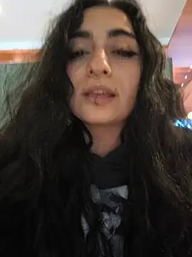 Lila Desiree online show from 11, 6, 2026