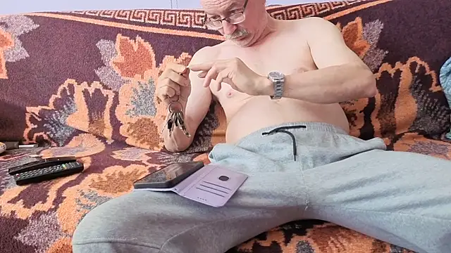 loverboyxxx69 online show from 2, 5, 2026