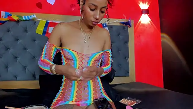 YayaHilton online show from 27, 6, 2026