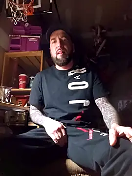 Beardedtattood online show from 20, 12, 2024