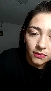 Snapshot of SophieWinslow chatting on 6, 3, 2025 SophieWinslow online show from 6, 3, 2025