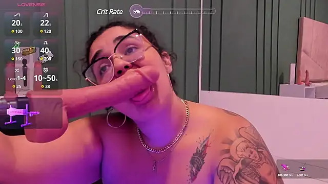 Reginavegaa online show from 7, 1, 2025