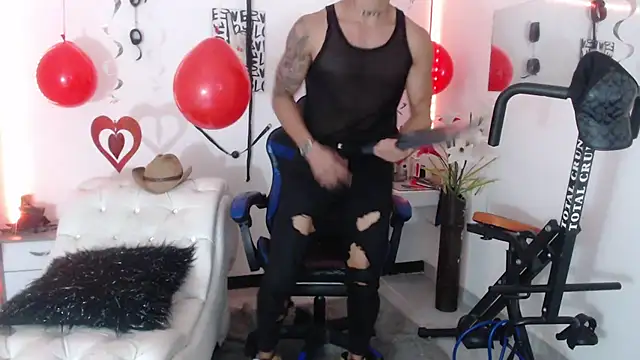 Snapshot of Leonard_Price chatting on 18, 2, 2025 Leonard Price online show from 18, 2, 2025