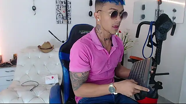 Snapshot of Leonard_Price chatting on 8, 3, 2025 Leonard Price online show from 8, 3, 2025