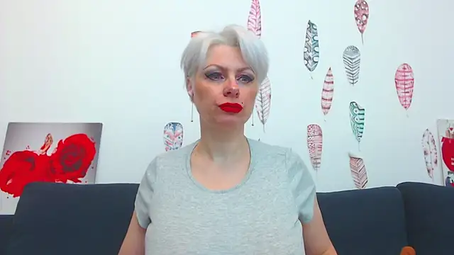 ForeverBarbie  online show from 16, 11, 2025