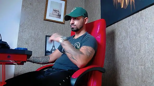 NigelBoydXXX online show from 19, 12, 2024