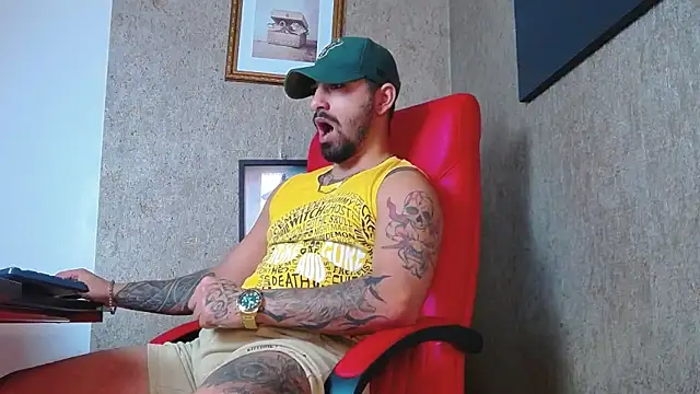 NigelBoydXXX online show from 19, 2, 2025
