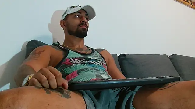 NigelBoydXXX online show from 18, 9, 2025