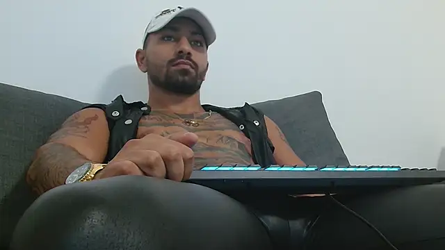 NigelBoydXXX online show from 2, 10, 2025