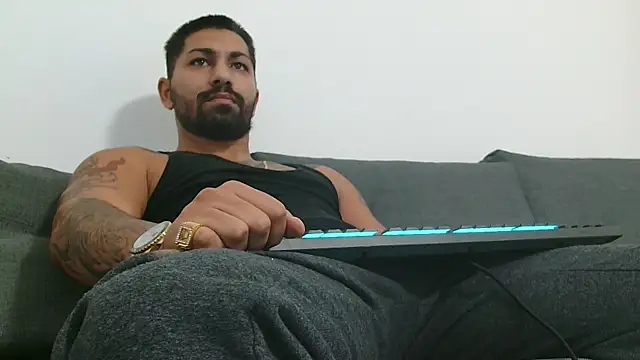 NigelBoydXXX online show from 23, 10, 2025