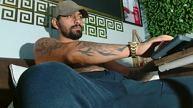 NigelBoydXXX online show from 31, 10, 2025