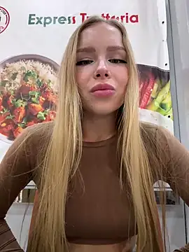 Snapshot of mur_girl chatting on 21, 12, 2024 mur girl online show from 21, 12, 2024