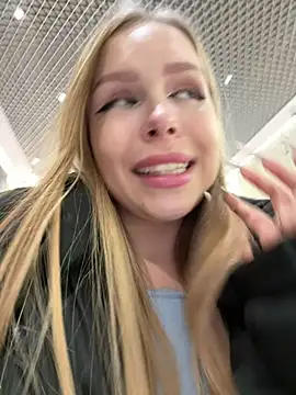 Snapshot of mur_girl chatting on 10, 1, 2025 mur girl online show from 10, 1, 2025