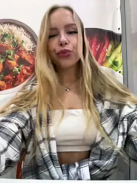 Snapshot of mur_girl chatting on 12, 1, 2025 mur girl online show from 12, 1, 2025