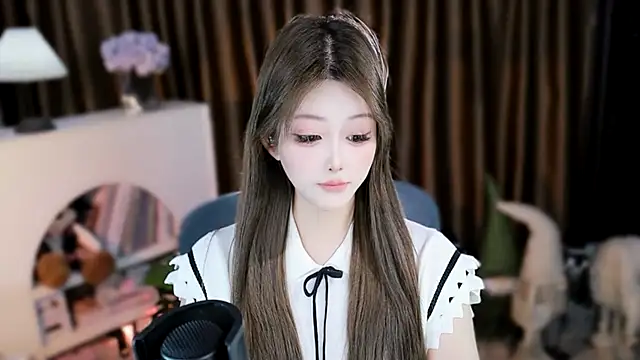 Snapshot of Arwyn-rr chatting on 15, 3, 2026 Arwyn-rr online show from 15, 3, 2026