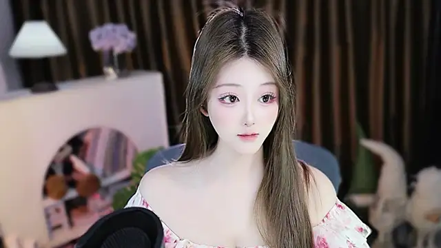 Snapshot of Arwyn-rr chatting on 28, 3, 2026 Arwyn-rr online show from 28, 3, 2026