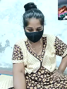 Snapshot of MaaliiiPonuTamil chatting on 13, 1, 2025 MaaliiiPonuTamil online show from 13, 1, 2025
