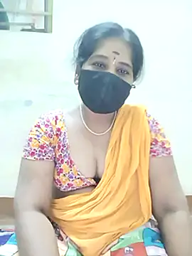 Snapshot of MaaliiiPonuTamil chatting on 13, 1, 2025 MaaliiiPonuTamil online show from 13, 1, 2025