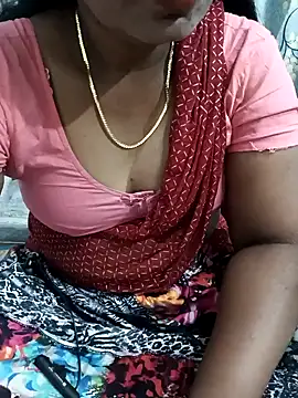 Snapshot of MaaliiiPonuTamil chatting on 22, 1, 2025 MaaliiiPonuTamil online show from 22, 1, 2025