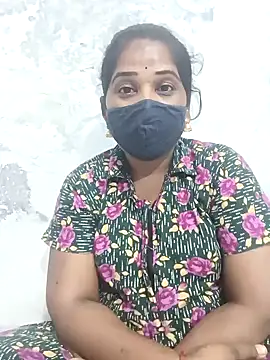 Snapshot of MaaliiiPonuTamil chatting on 5, 2, 2025 MaaliiiPonuTamil online show from 5, 2, 2025