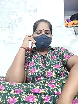 Snapshot of MaaliiiPonuTamil chatting on 11, 2, 2025 MaaliiiPonuTamil online show from 11, 2, 2025