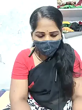 Snapshot of MaaliiiPonuTamil chatting on 12, 2, 2025 MaaliiiPonuTamil online show from 12, 2, 2025