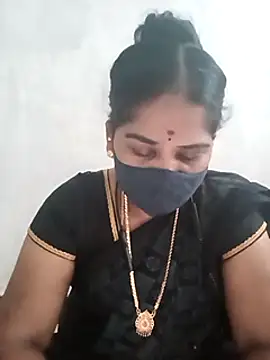 Snapshot of MaaliiiPonuTamil chatting on 1, 3, 2025 MaaliiiPonuTamil online show from 1, 3, 2025
