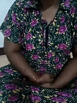Snapshot of MaaliiiPonuTamil chatting on 2, 3, 2025 MaaliiiPonuTamil online show from 2, 3, 2025