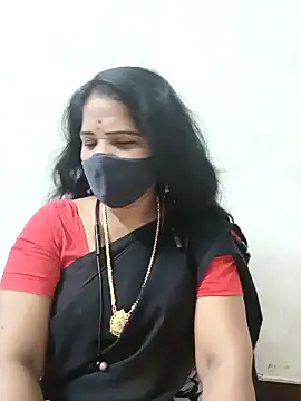Snapshot of MaaliiiPonuTamil chatting on 6, 3, 2025 MaaliiiPonuTamil online show from 6, 3, 2025