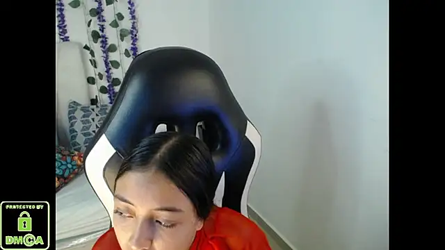 Snapshot of NathaliaSweet_11 chatting on 22, 4, 2026 NathaliaSweet 11 online show from 22, 4, 2026
